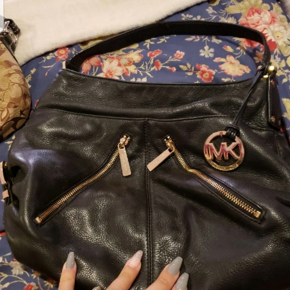 Michael Kors Pebbled Leather Bag